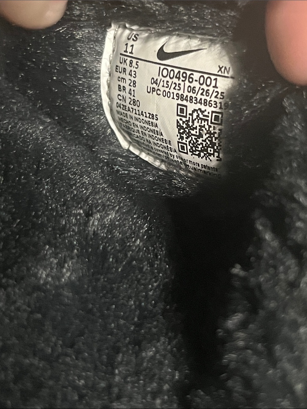 Nike Black Plush Slide Sandals - Picture 5 of 5